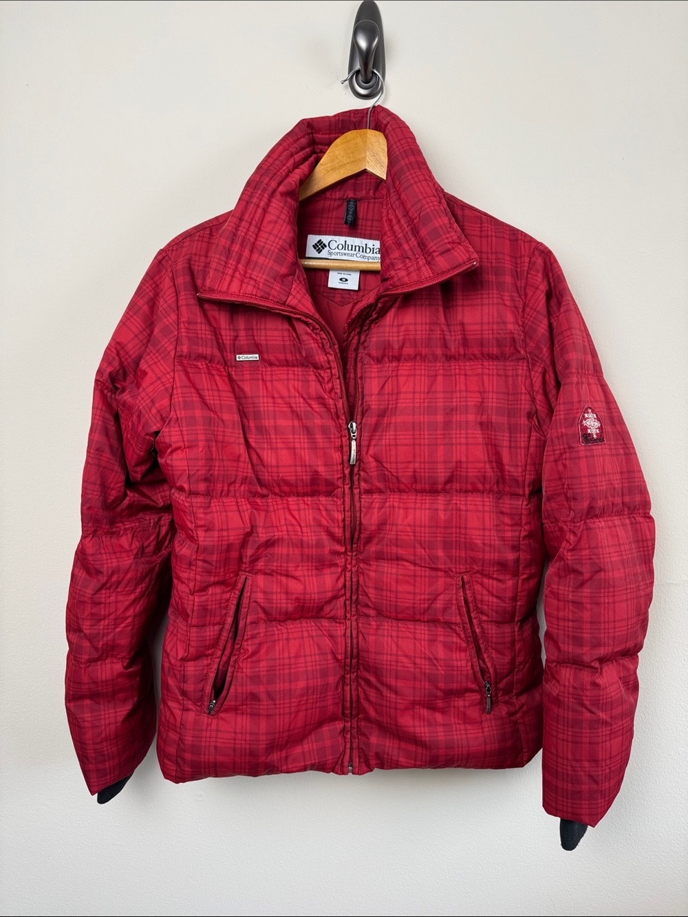 Columbia Down Filled Puffer Coat. Size M.